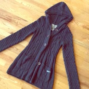 Billabong long sweater